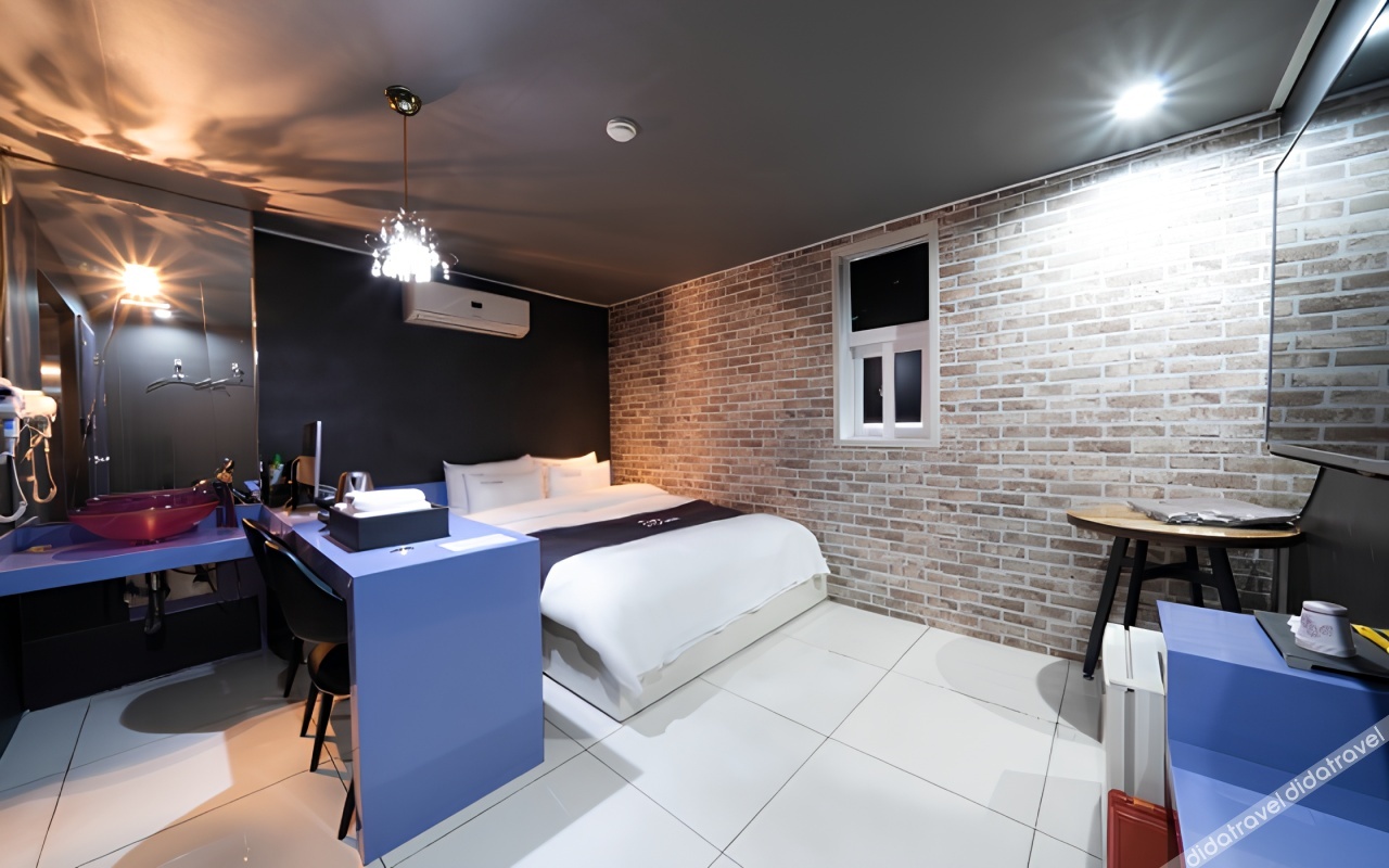Cogora Hotel 2*