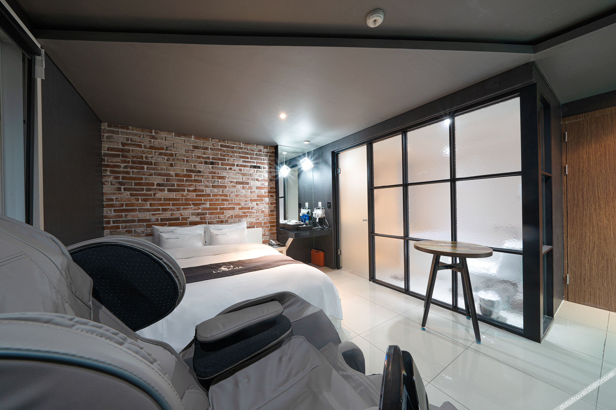 Cogora Hotel 2*