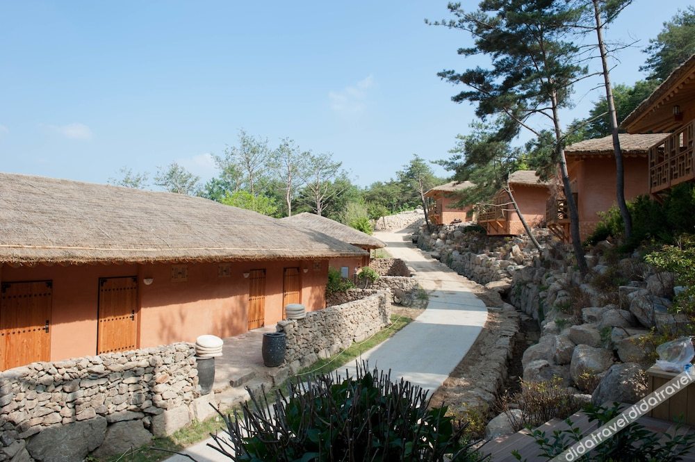 Hotel de forRe 3*