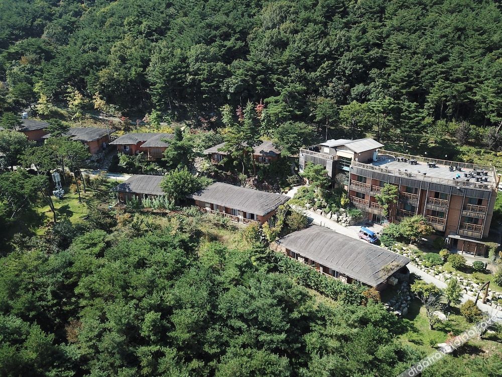 Hotel de forRe 3*