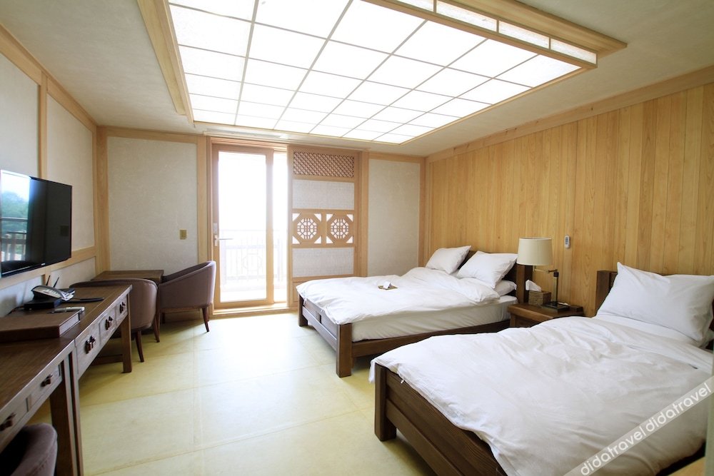 Hotel de forRe 3*