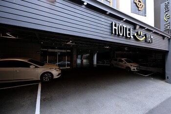 Hotel Yam Yuseong Oncheon 2*