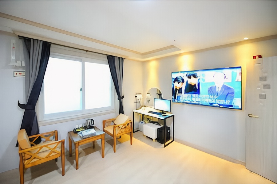 MJ Tour Hostel 2*