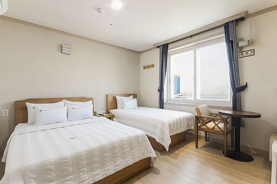 MJ Tour Hostel 2*