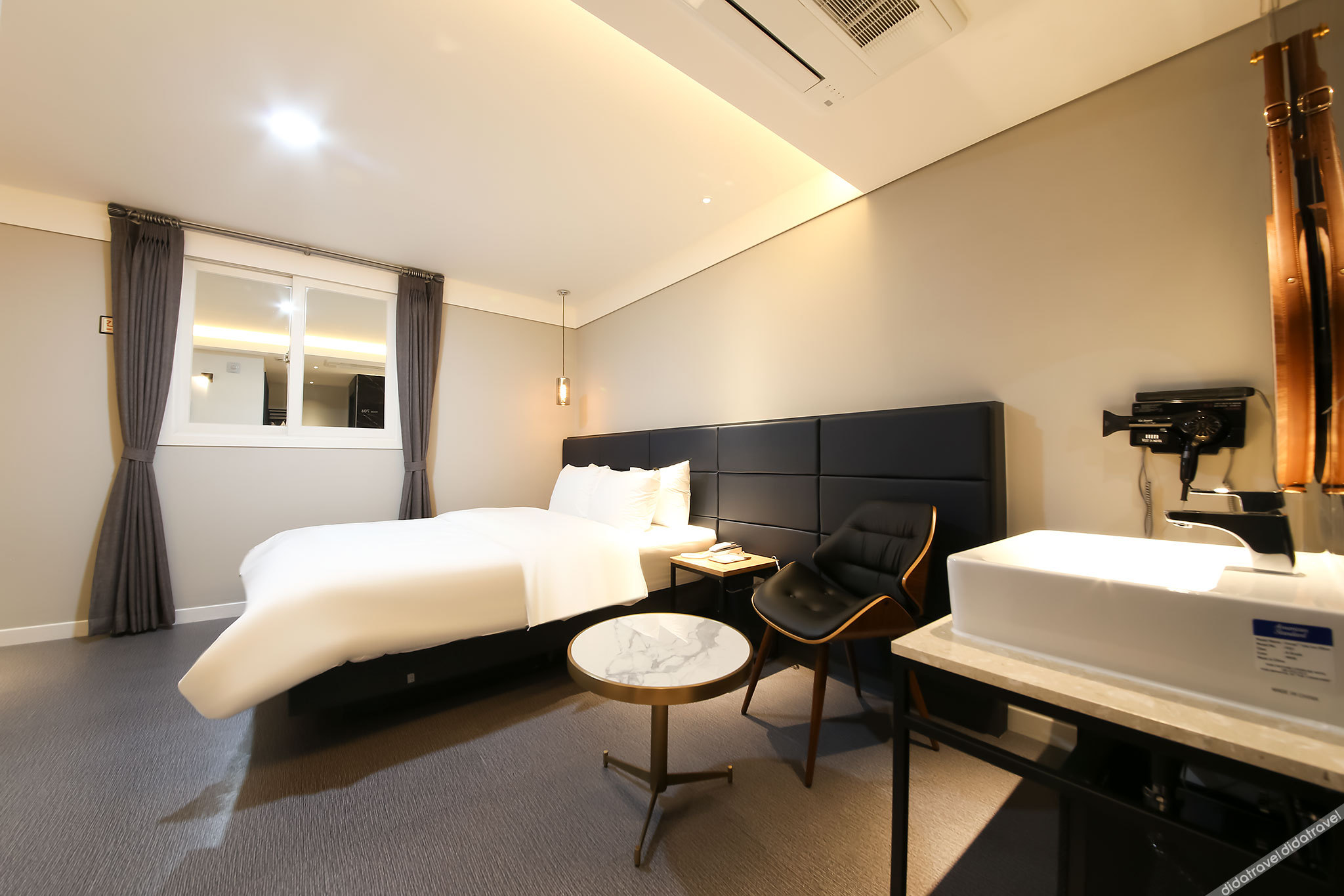 West In Hotel 3*