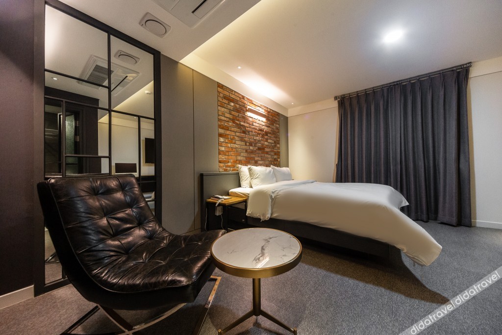 West In Hotel 3*