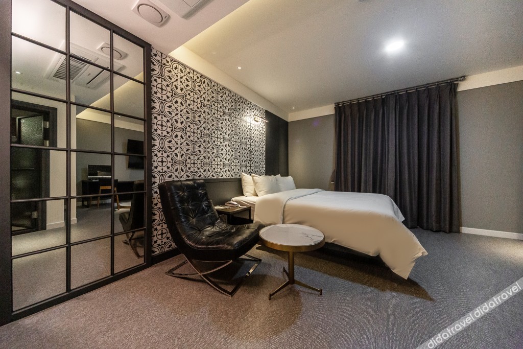 West In Hotel 3*