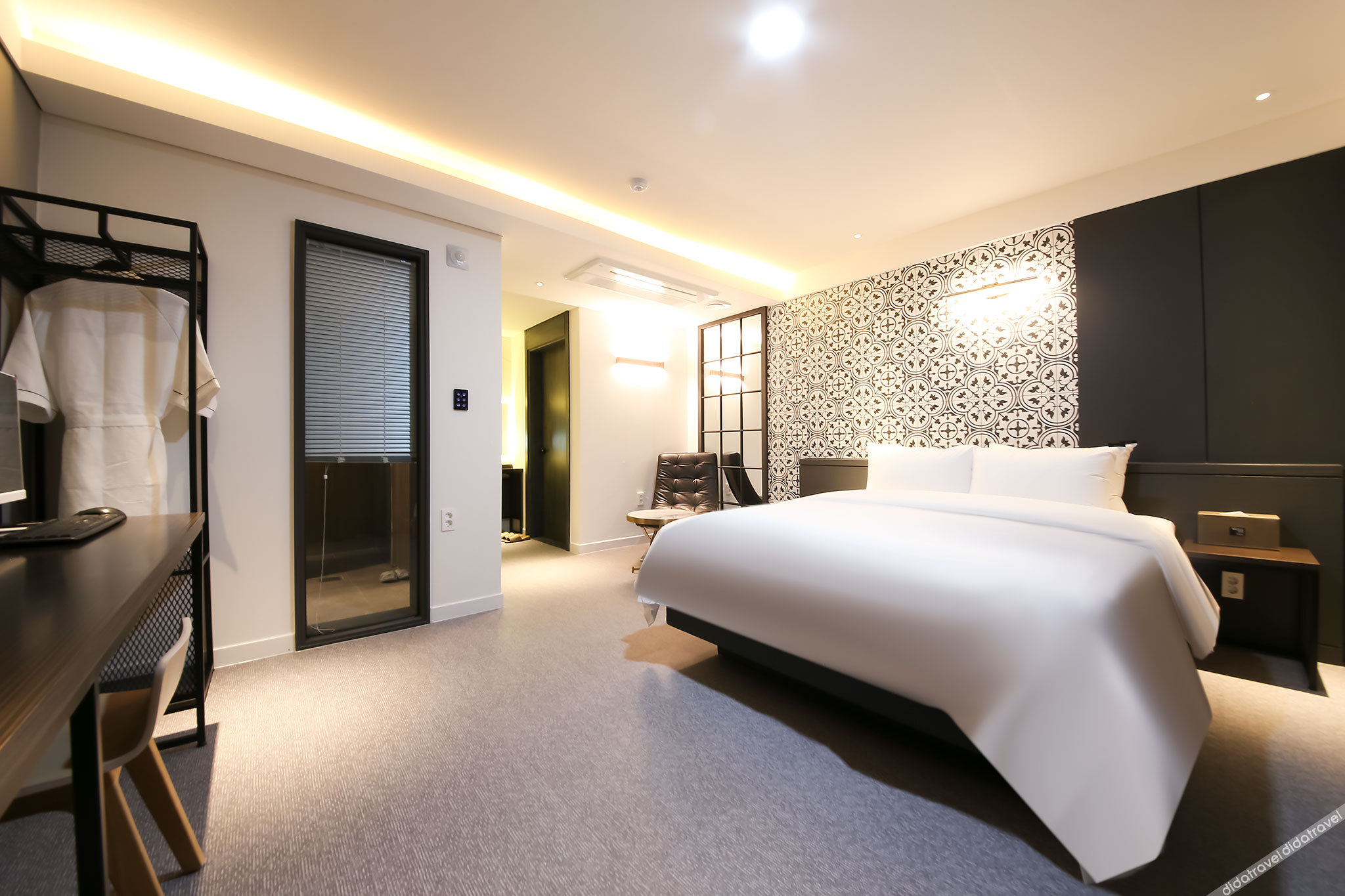 West In Hotel 3*