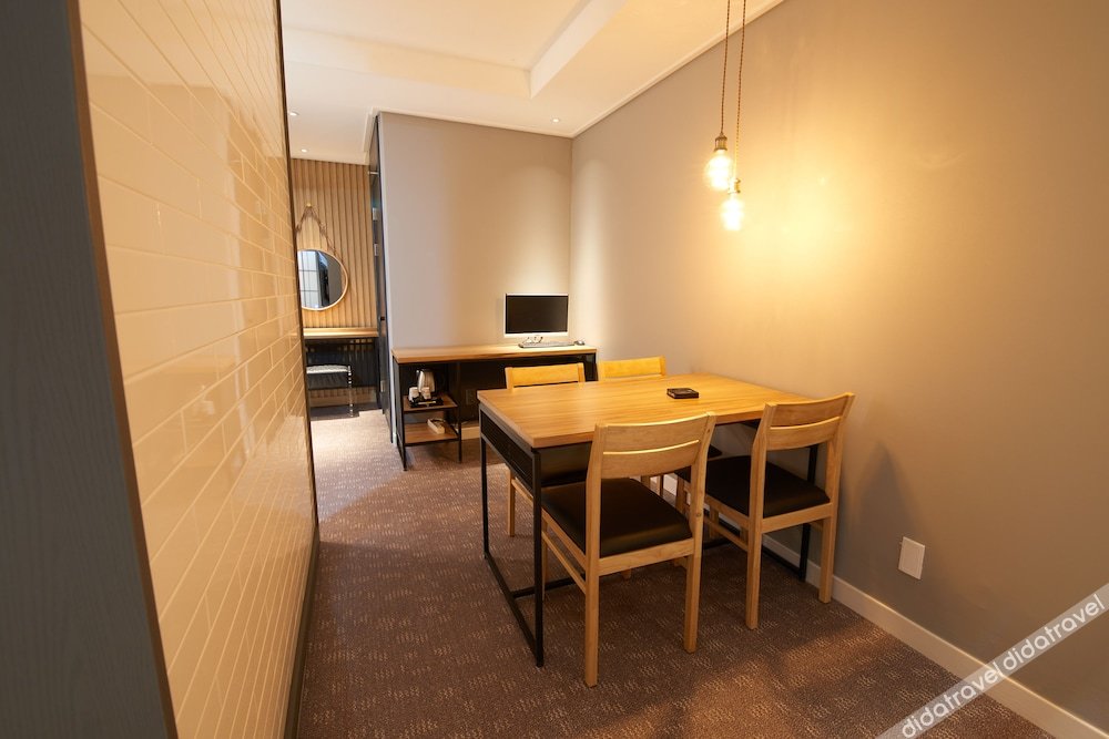 West In Hotel 3*