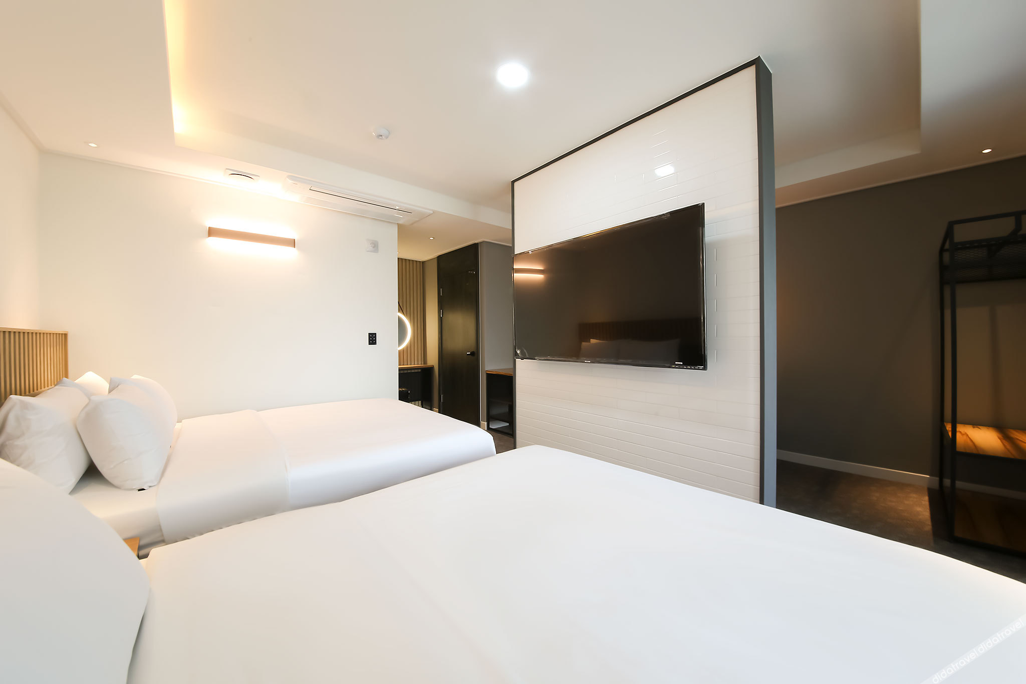 West In Hotel 3*