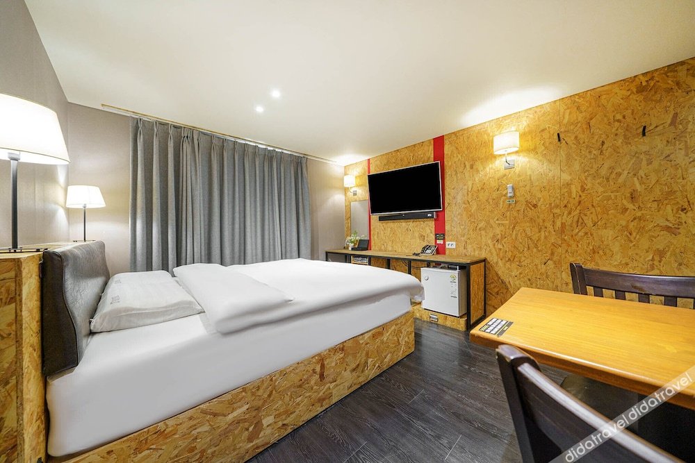 26 HOTEL 2*