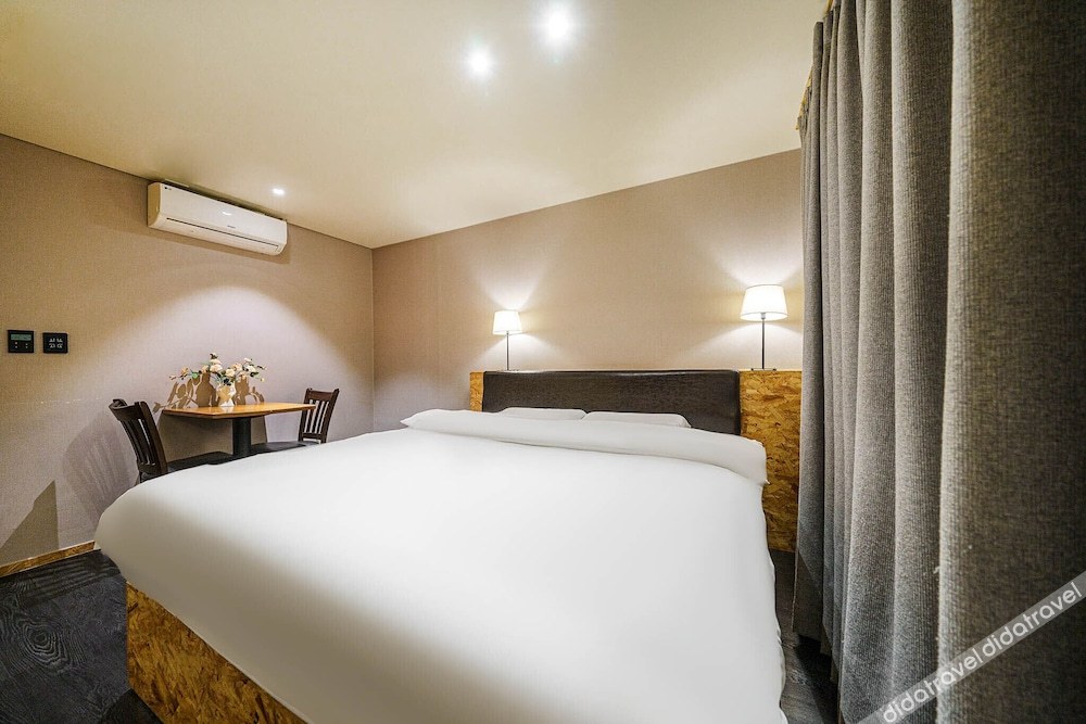 26 HOTEL 2*