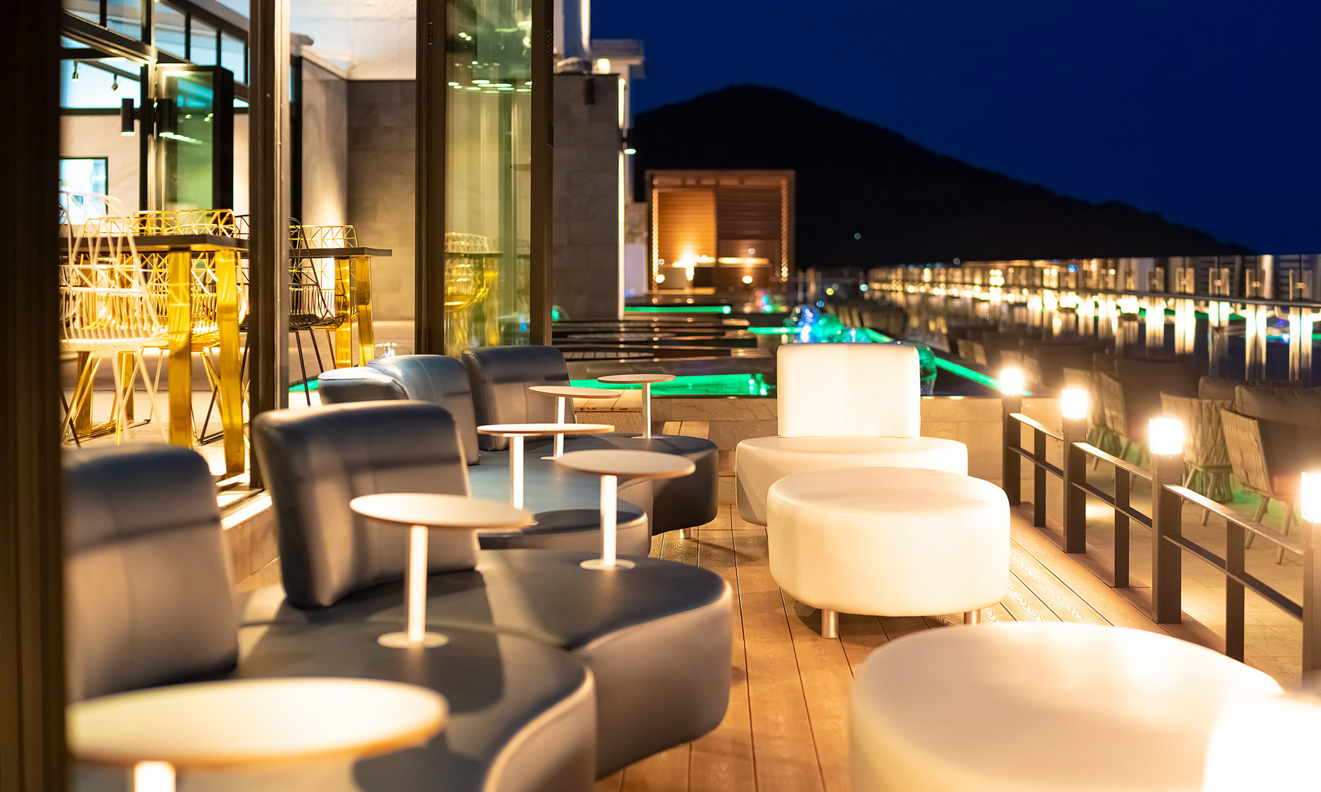 Stubborn Hotel 3*