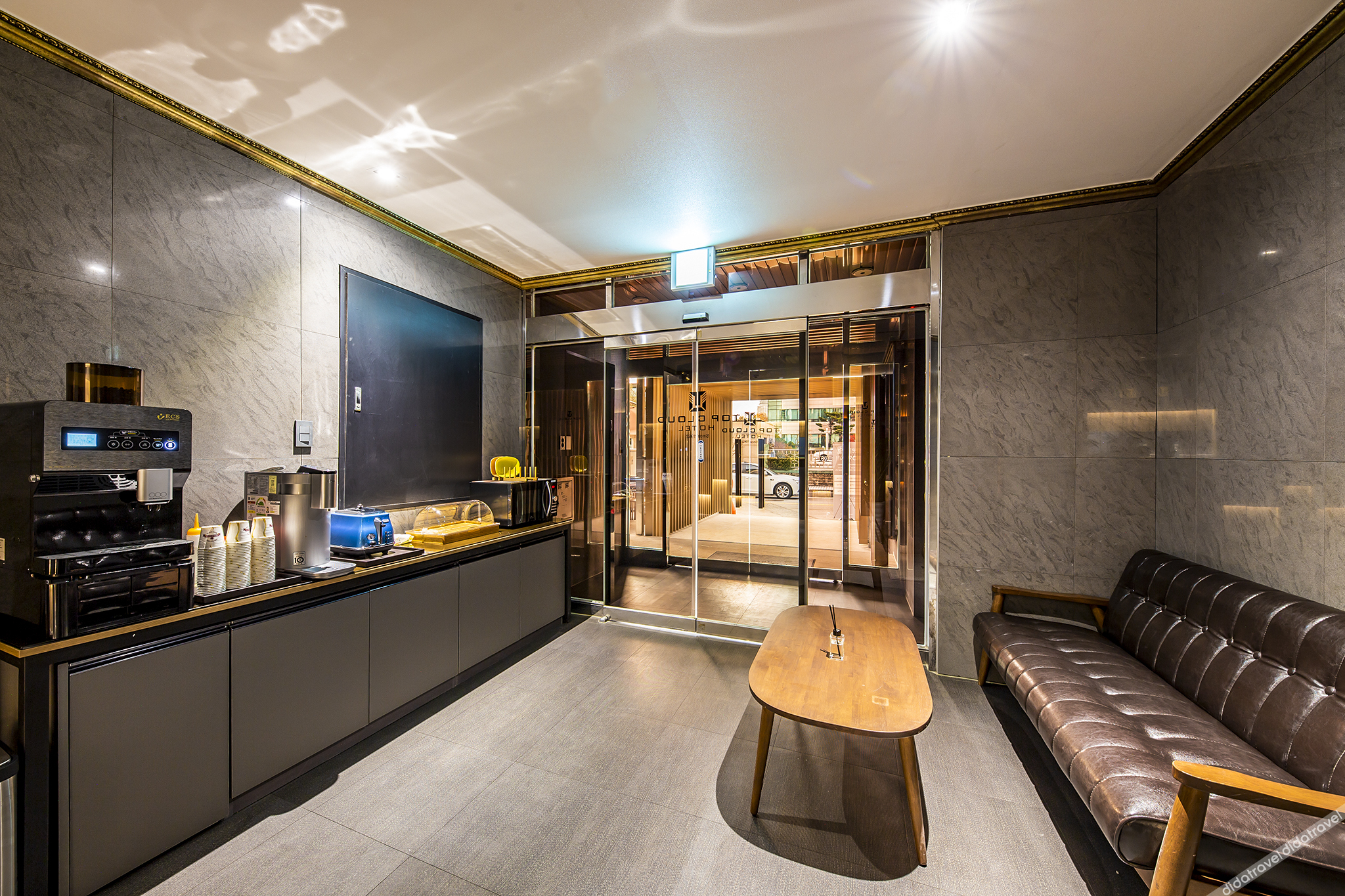 Daejeon Yuseong Top Cloud Hotel 2*