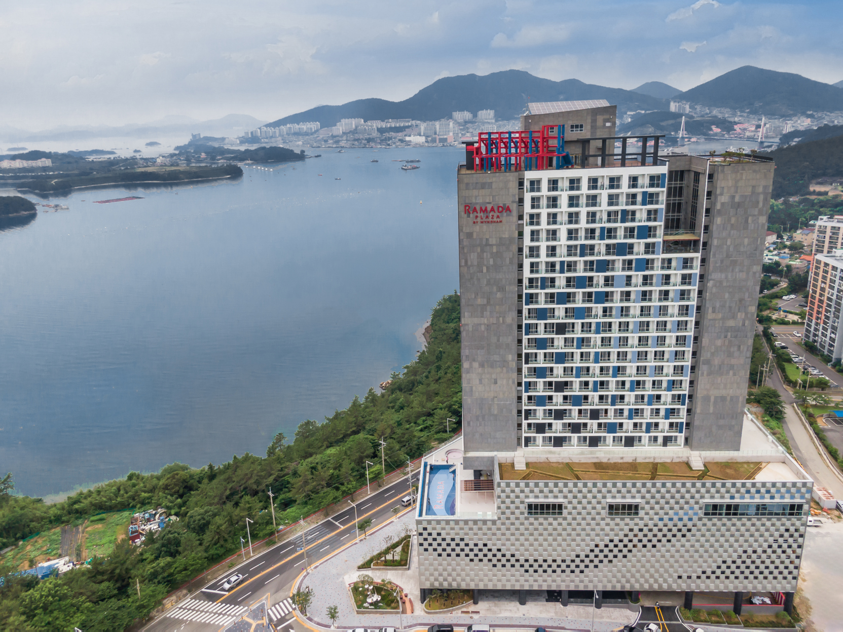Ramada Plaza by Wyndham Dolsan Yeosu 4*