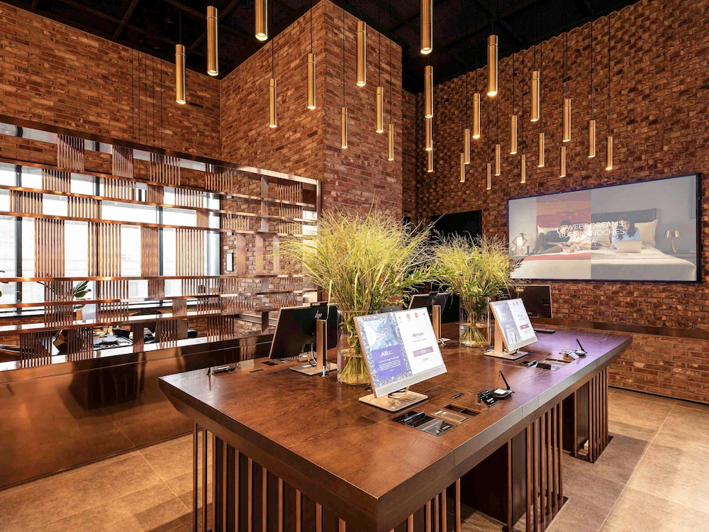 Mercure Ambassador Seoul Hongdae 4*