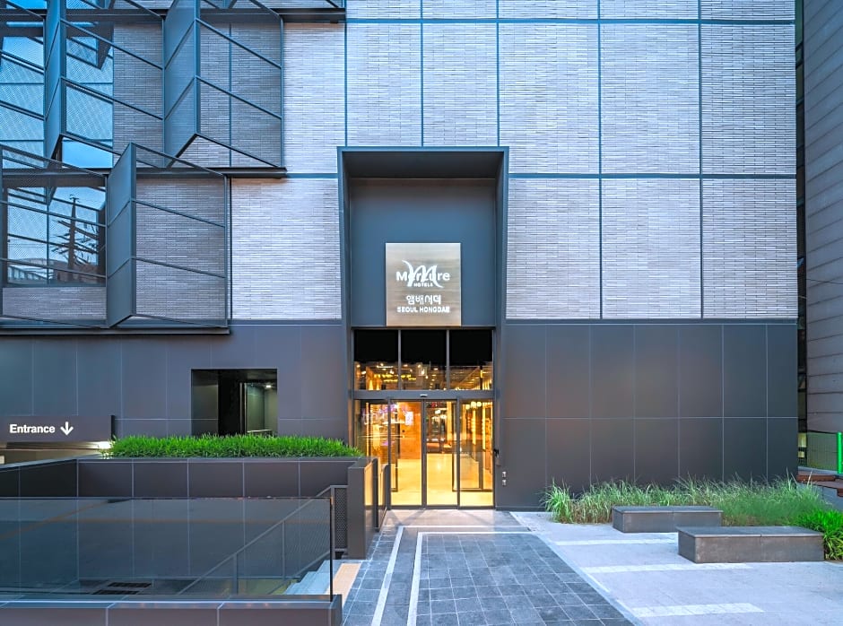 Mercure Ambassador Seoul Hongdae 4*