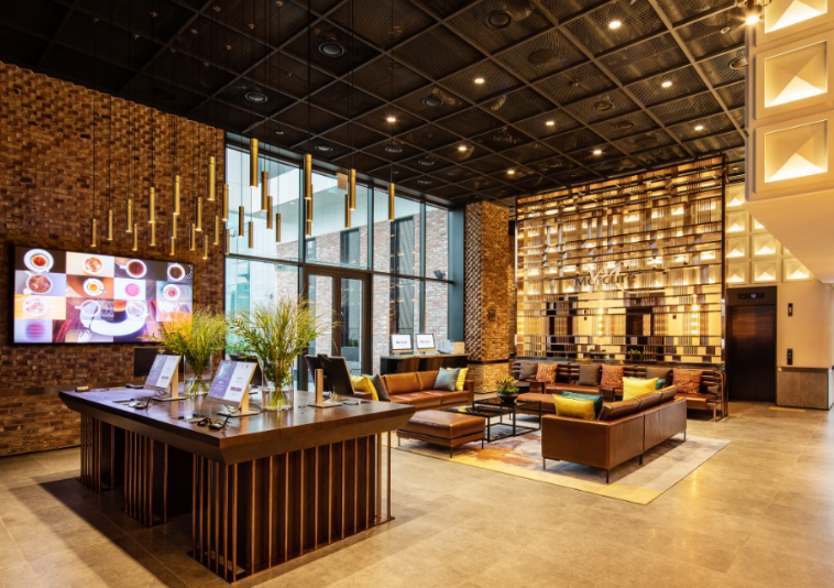 Mercure Ambassador Seoul Hongdae 4*