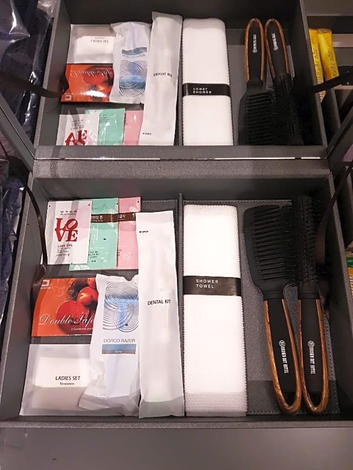Pohang Brown Dot Hotel 2*