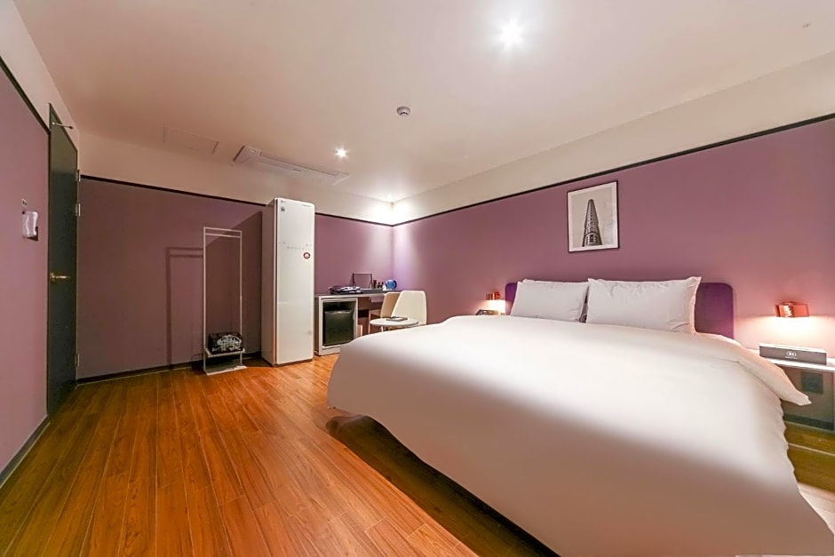 Pohang Brown Dot Hotel 2*