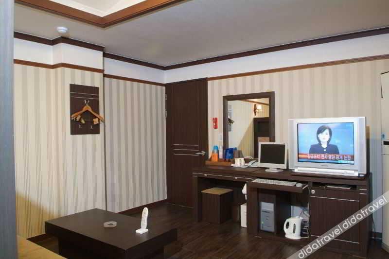 Yeonhwamoon Hotel Eulwang 2*