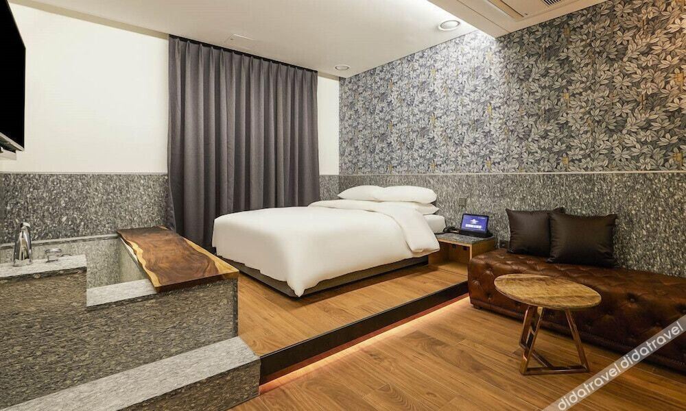 Incheon Guwol Hotel Bay 204 2*