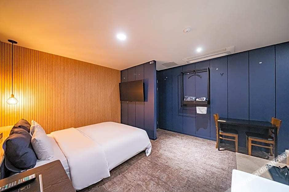 Stay Month Hotel 2*