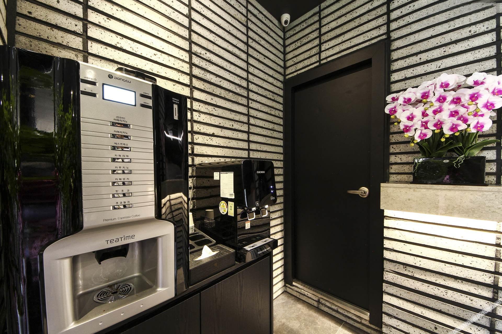 Stay Month Hotel 2*