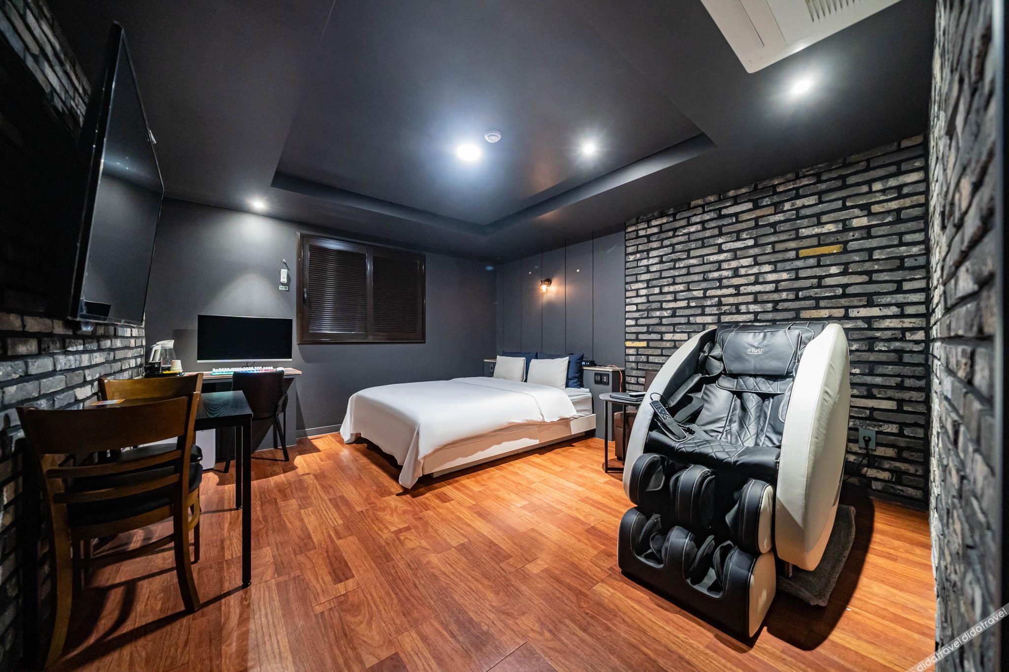 Stay Month Hotel 2*