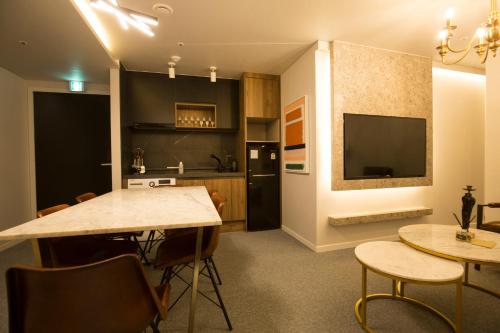UH Suite The Jongno 3*
