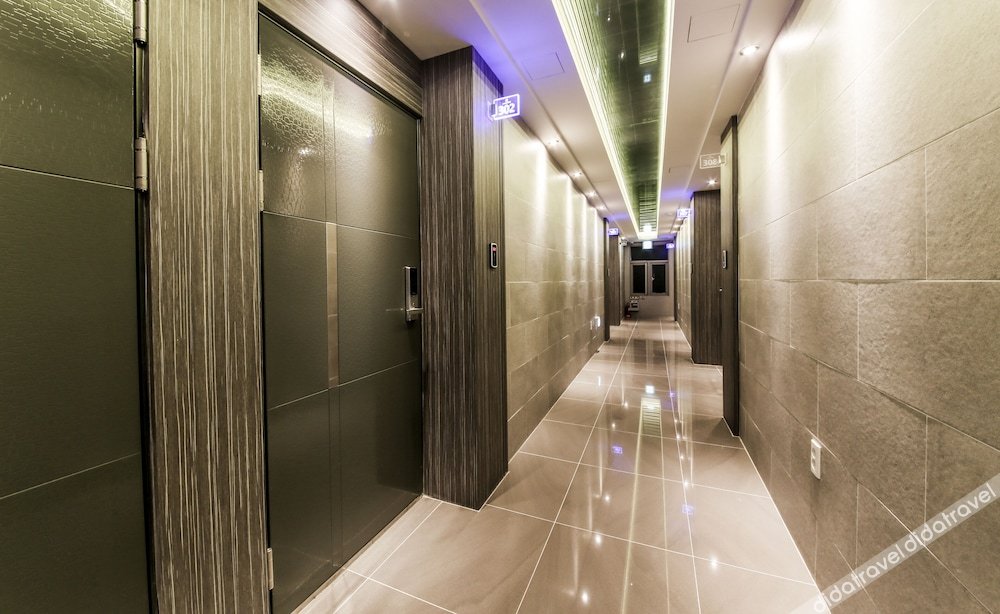 Win Hotel 2*