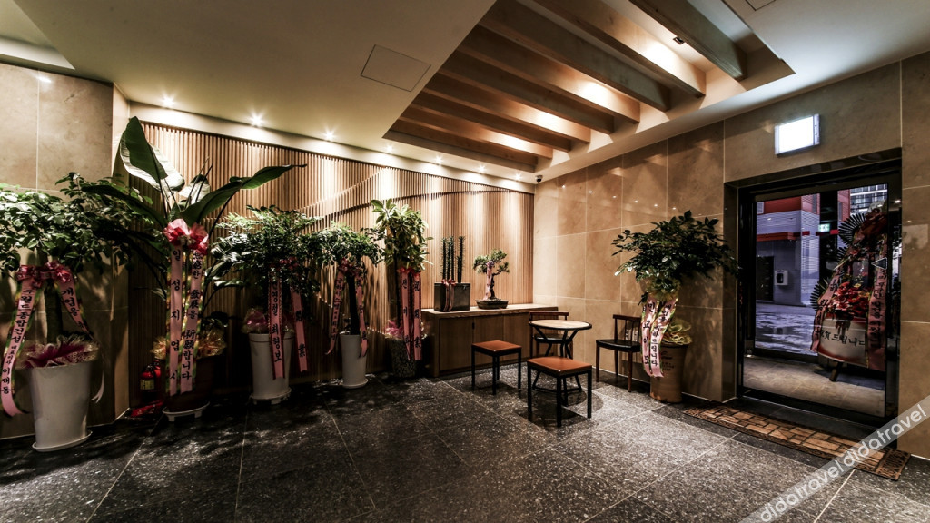 Win Hotel 2*