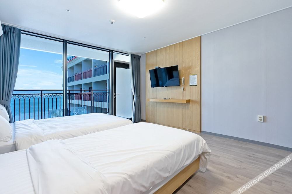 Gold Beach Resort 3*