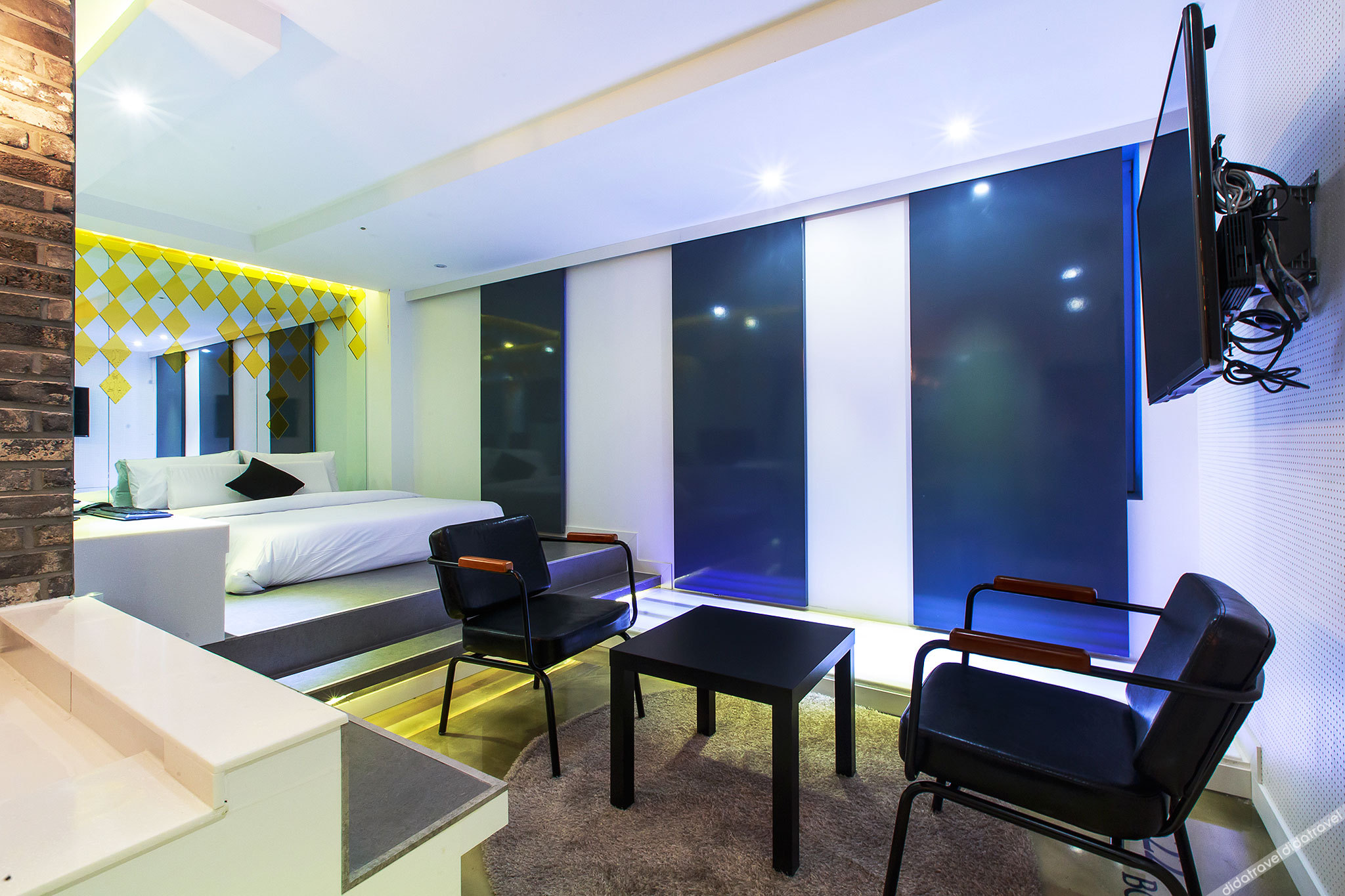 Plein Hotel 2*