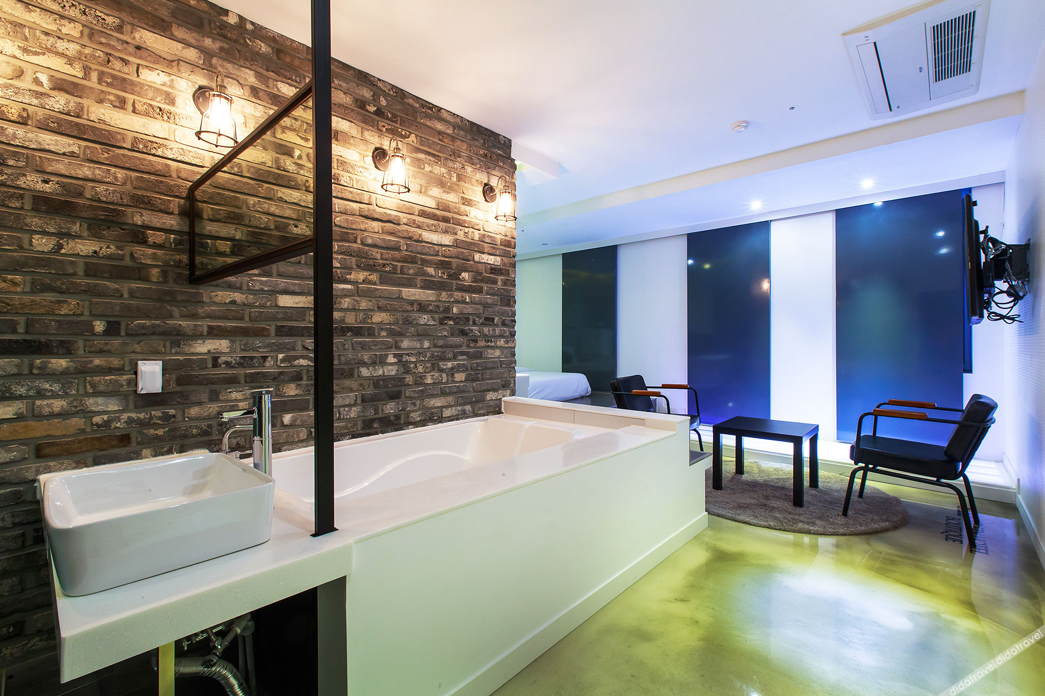 Plein Hotel 2*
