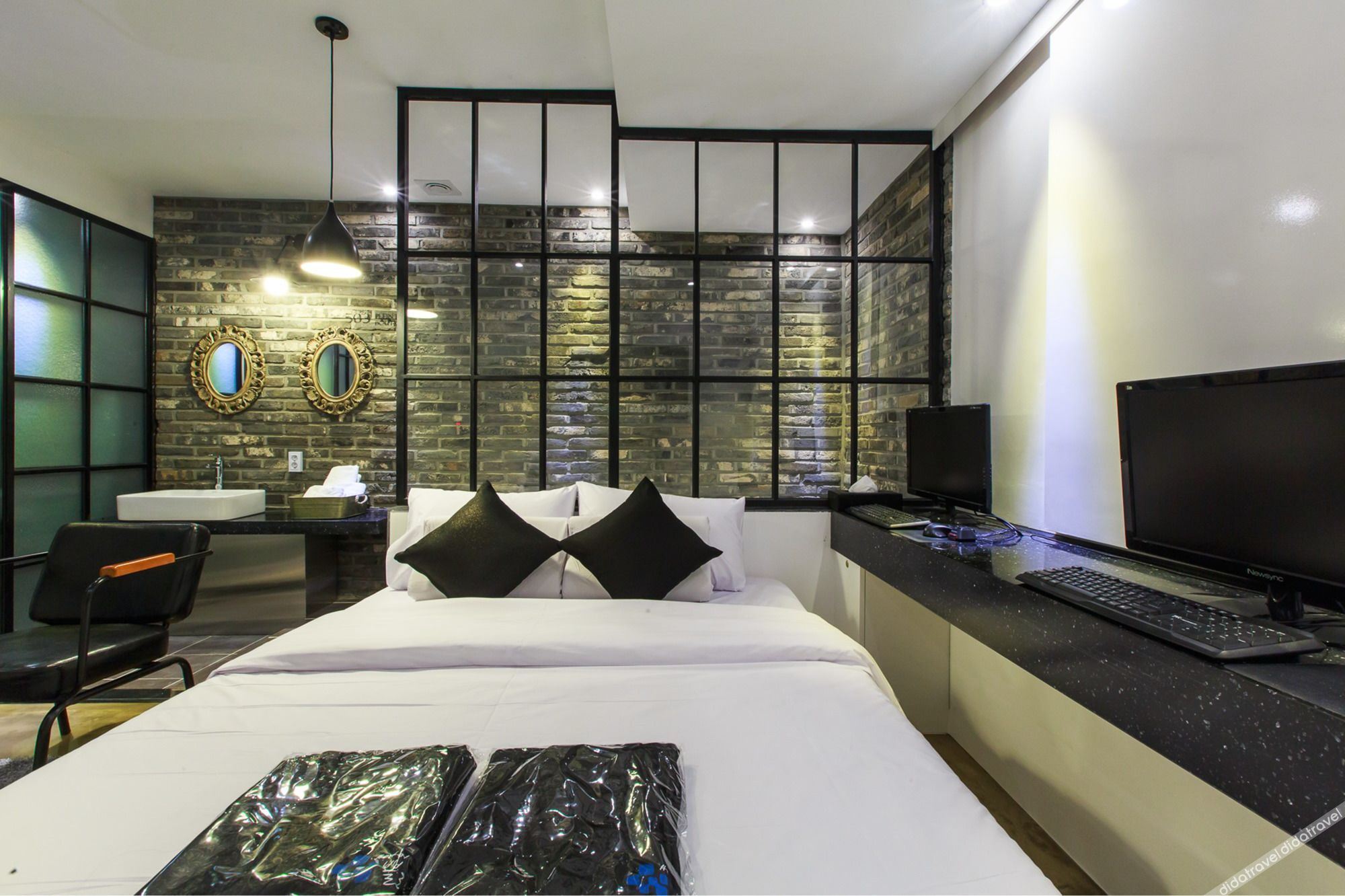 Plein Hotel 2*