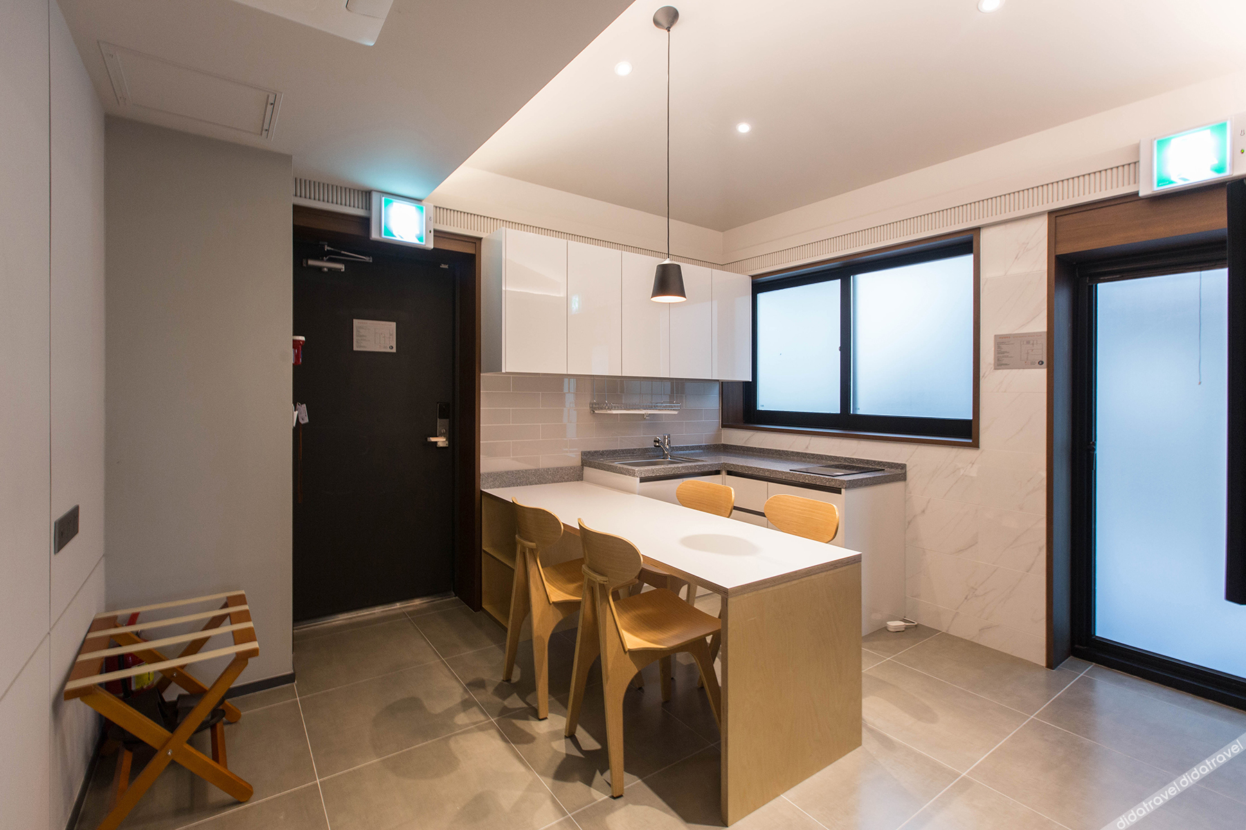 Geoje Okpo Brown Dot 3*