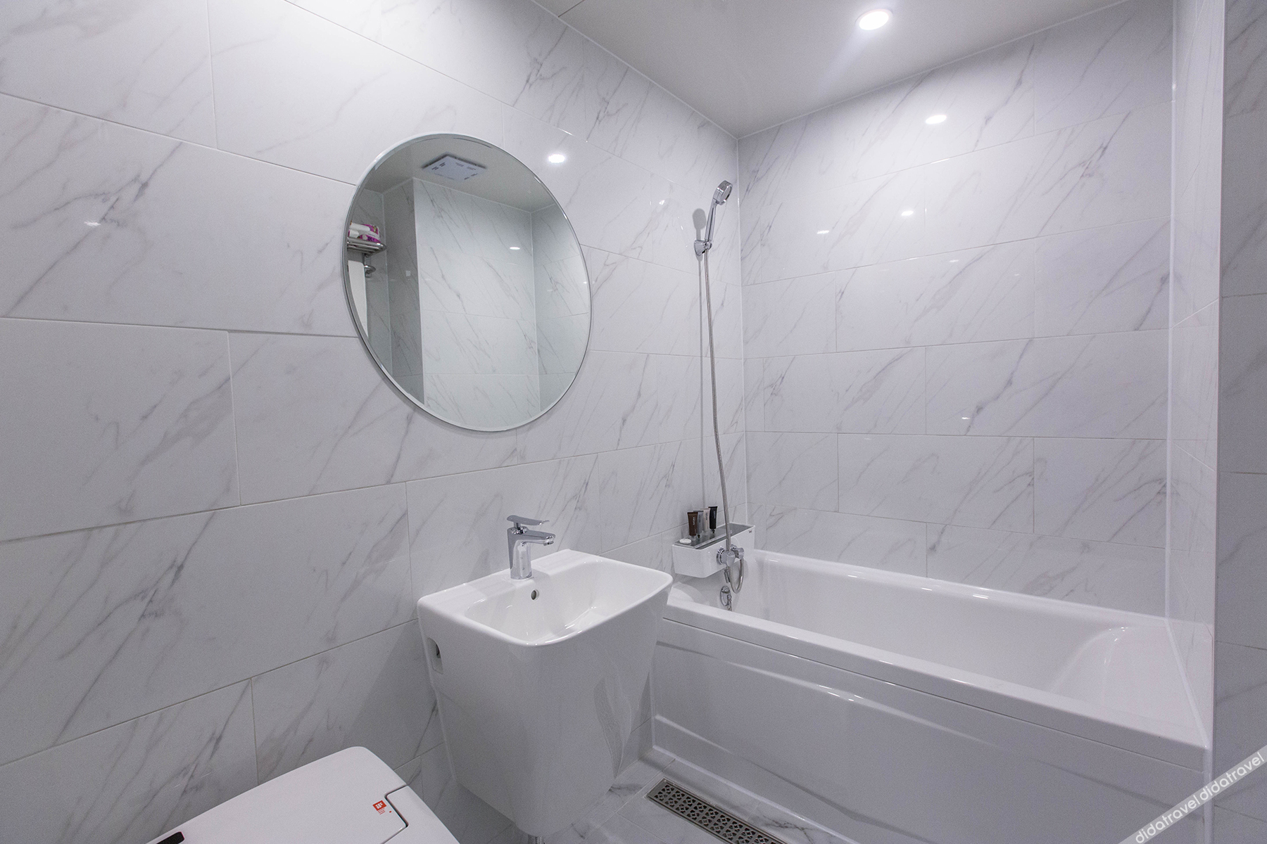 Geoje Okpo Brown Dot 3*