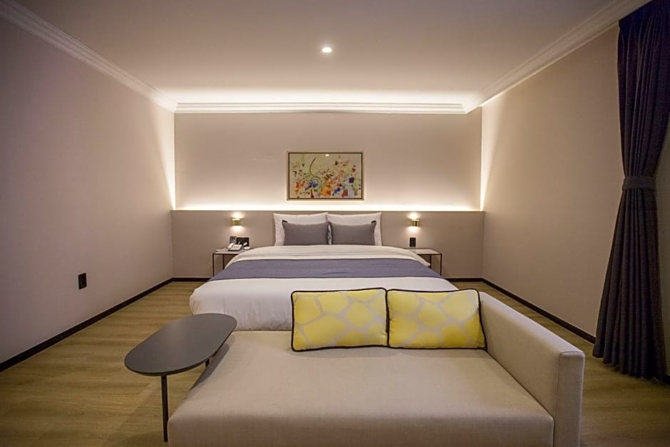 Browndot Hotel Masan Odong 2*