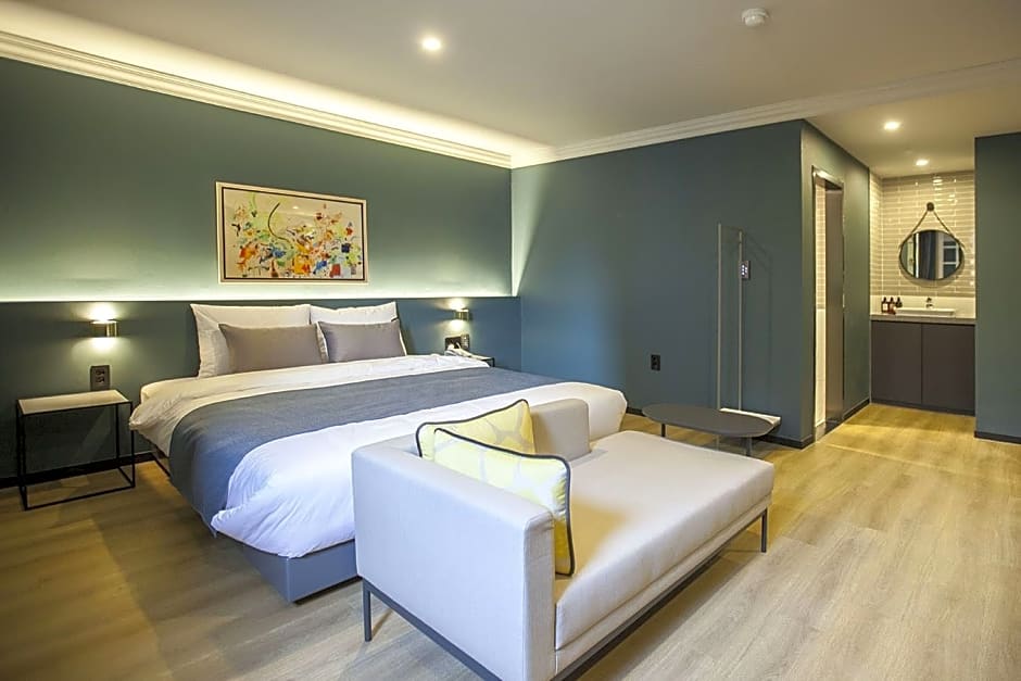 Browndot Hotel Masan Odong 2*