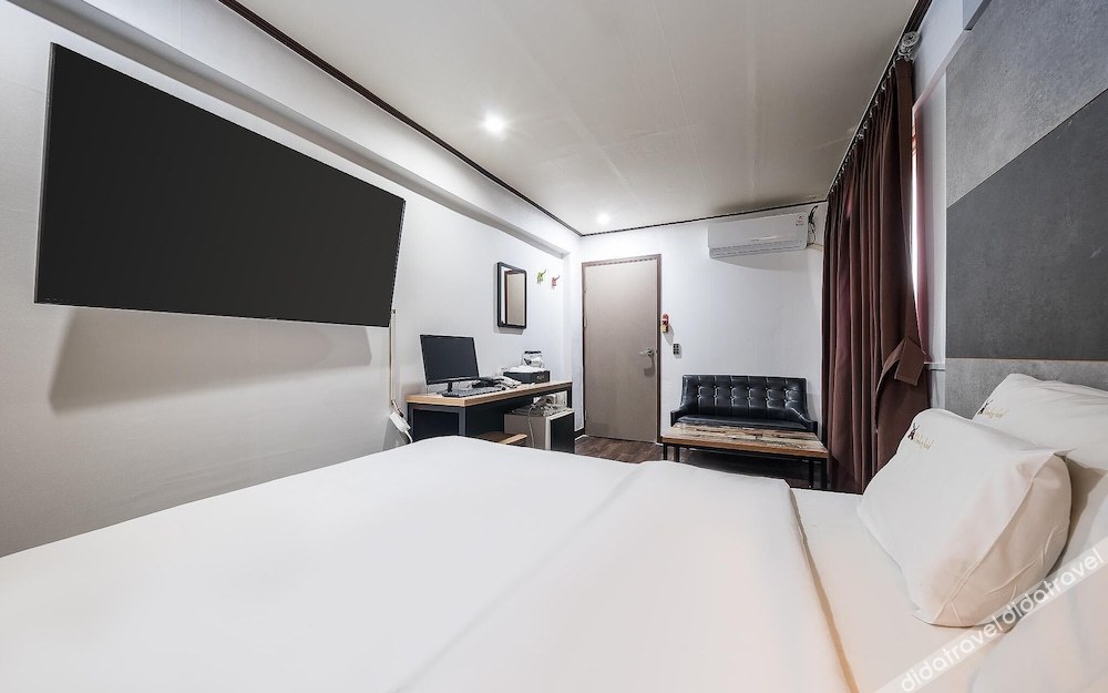 Anyang Donkey Hotel 2*