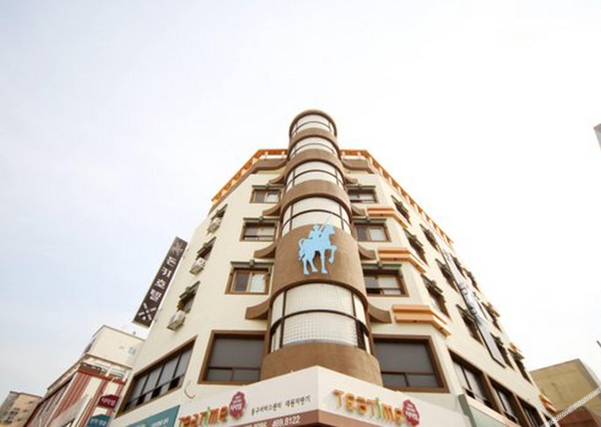 Anyang Donkey Hotel 2*