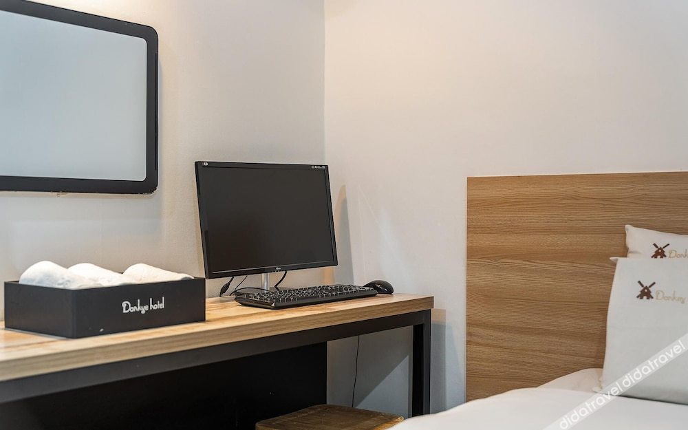 Anyang Donkey Hotel 2*