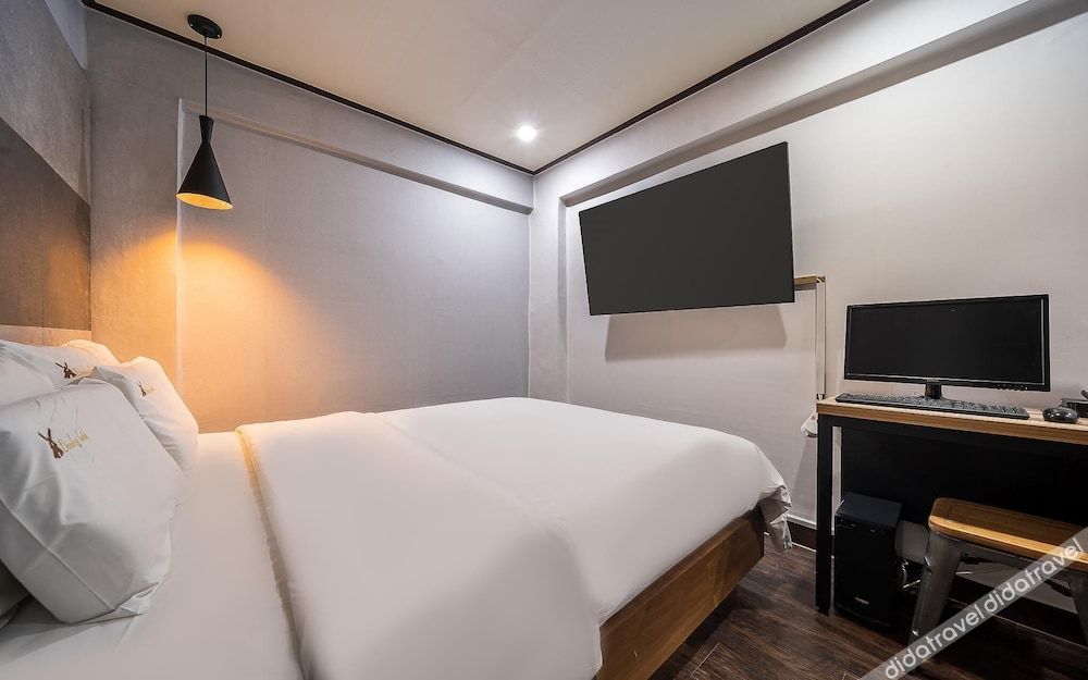 Anyang Donkey Hotel 2*