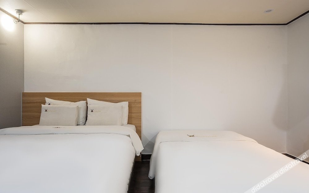 Anyang Donkey Hotel 2*