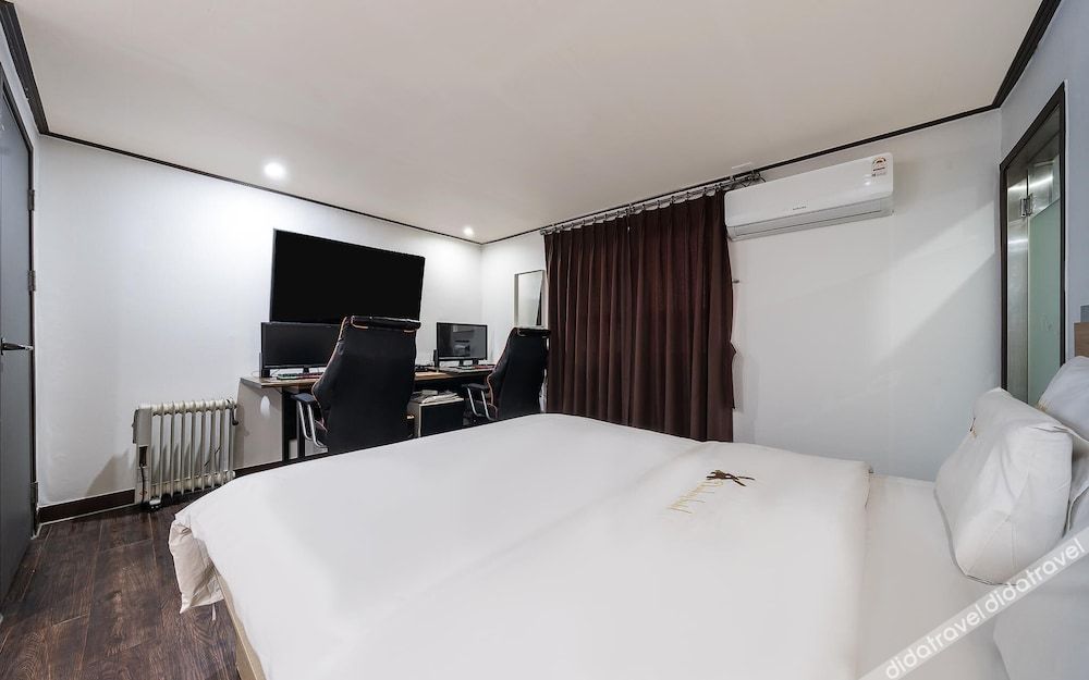 Anyang Donkey Hotel 2*
