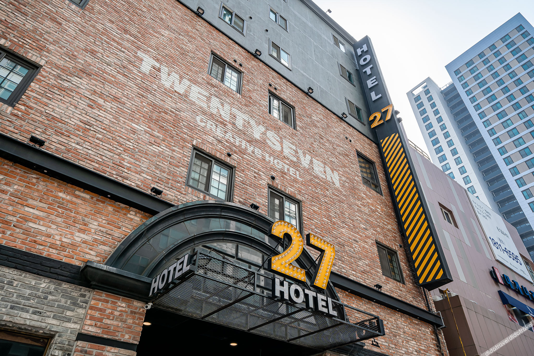 27 HOTEL 2*