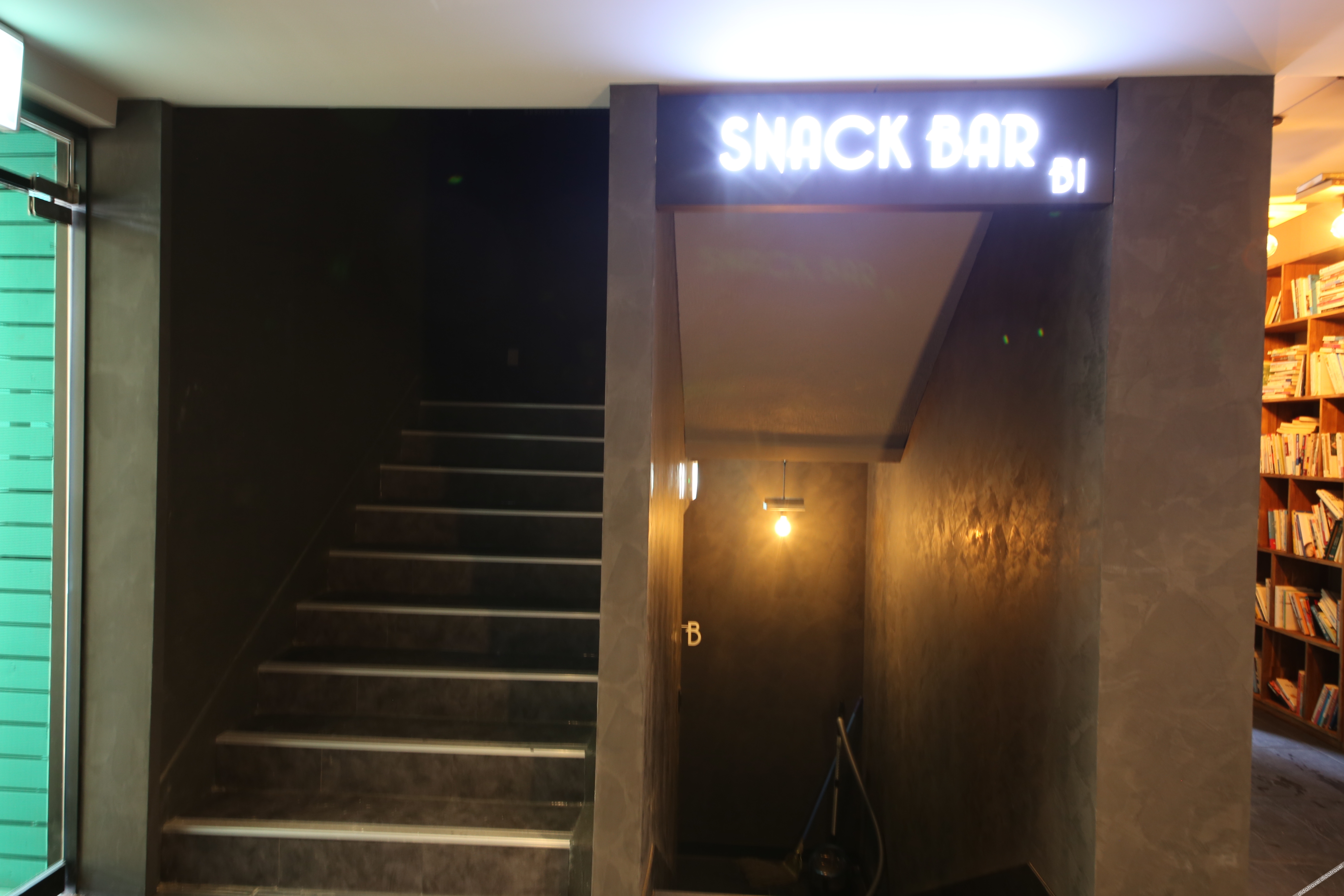 Hotel in Cafe Doksan 2*
