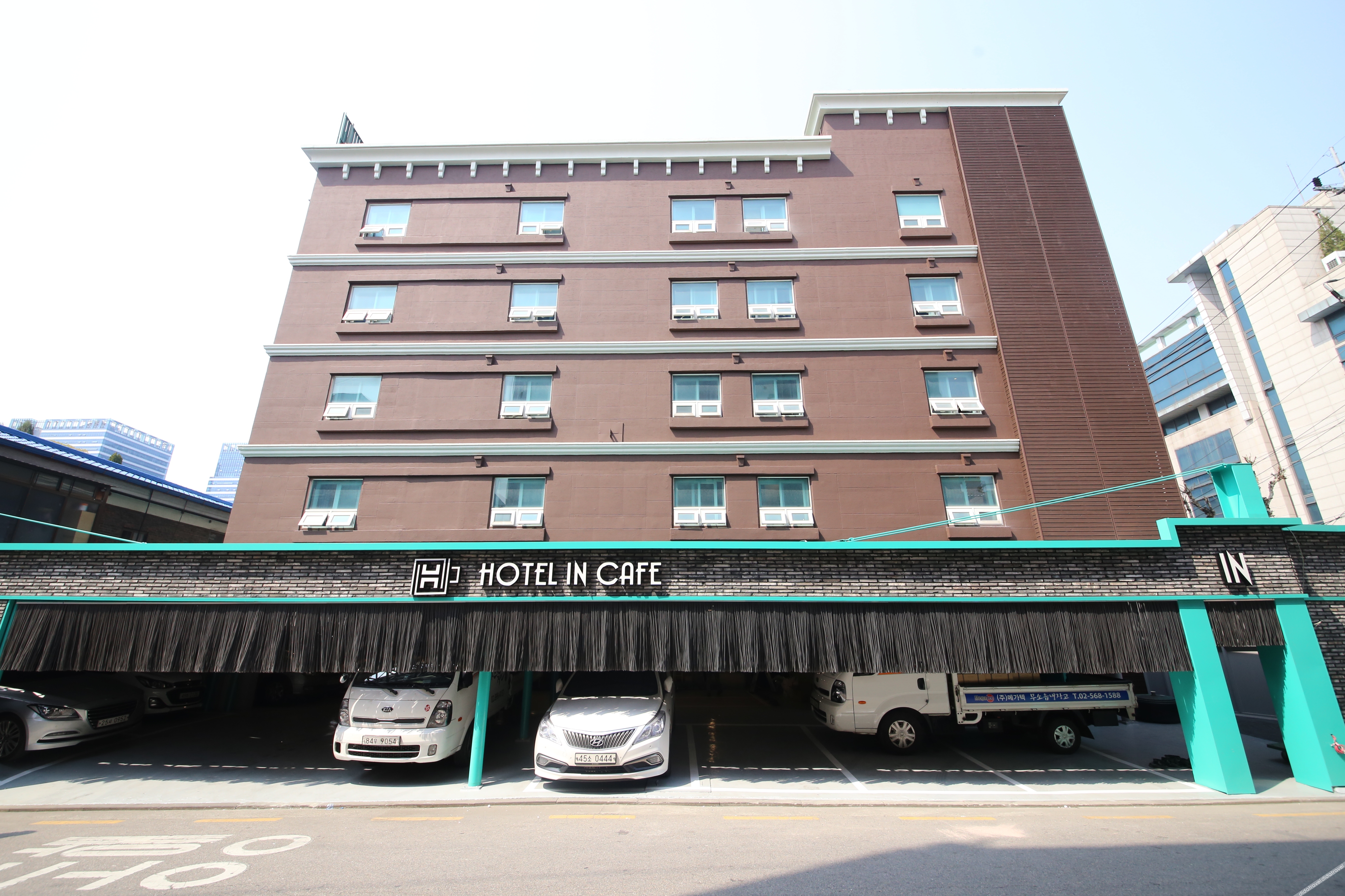 Hotel in Cafe Doksan 2*