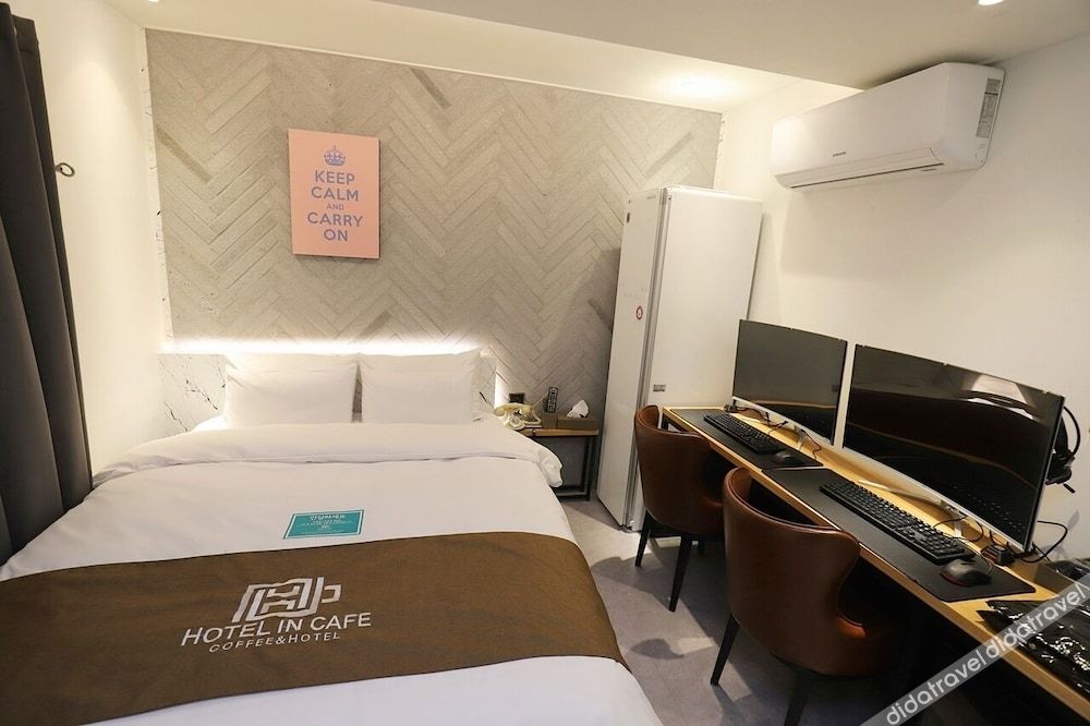 Hotel in Cafe Doksan 2*